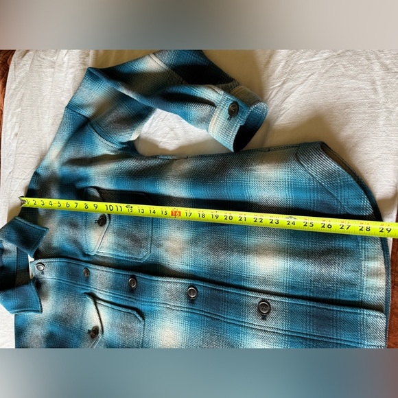 Pendleton Teal and White Plaid Shirt Jacket Shacket - Picture 9 of 10